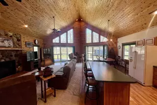 W7187 St Paul Rd, Crivitz, WI 54114 - Photo 8