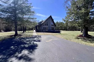 W7187 St Paul Rd, Crivitz, WI 54114 - Photo 2