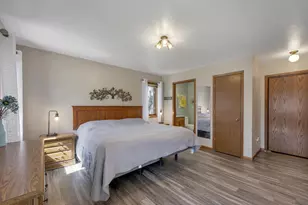 371 Wesley Ave, Green Bay, WI 54302 - Photo 4