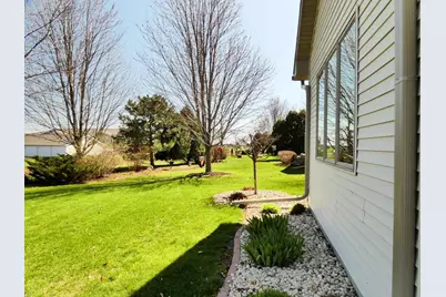 4732 Fallview Lane #1701, Appleton, WI 54913 - Photo 10