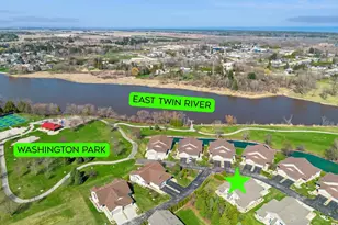 2723 River Ln, Two Rivers, WI 54241 - Photo 22