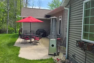 1506 39th Ave, Menominee, MI 49858 - Photo 6