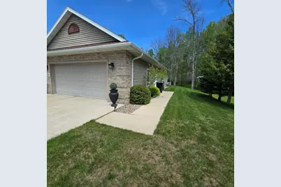 1506 39th Avenue, Menominee, MI 49858 - Photo 6