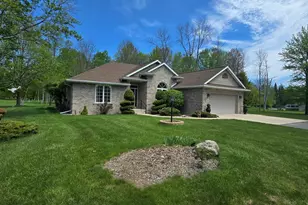 1506 39th Ave, Menominee, MI 49858 - Photo 4