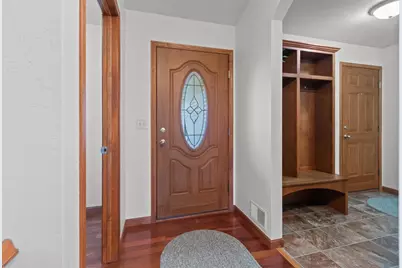 W6181 Sherwood Point Drive, Greenville, WI 54942 - Photo 4