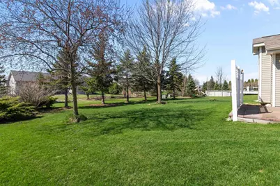 W6181 Sherwood Point Drive, Greenville, WI 54942 - Photo 8