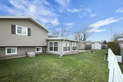1021 Apple Blossom Drive, Neenah, WI 54956 - Photo 4