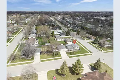 1021 Apple Blossom Drive, Neenah, WI 54956 - Photo 30