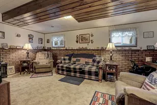 1021 Apple Blossom Dr, Neenah, WI 54956 - Photo 14