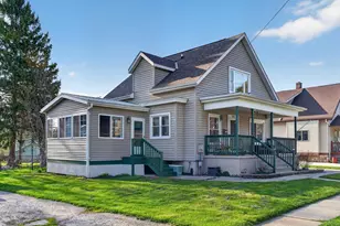 1012 Labaree St, Watertown, WI 53098 - Photo 2