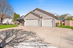 512 Applewood Dr, Kimberly, WI 54136 - Photo 64