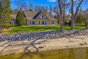 6121 Sandy, Luxemburg, WI 54217 - Photo 4