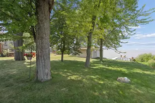 W5625 Faro Springs Rd, Hilbert, WI 54129 - Photo 38