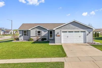 1480 Marie Drive, Kaukauna, WI 54130 - Photo 2