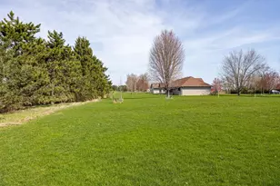 N4575 Larry Rd, New London, WI 54961 - Photo 16