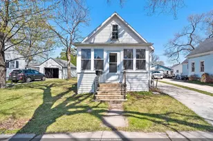 449 3rd St, Fond du Lac, WI 54935 - Photo 1