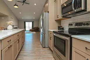 420 Prairie Way, Wrightstown, WI 54180 - Photo 8