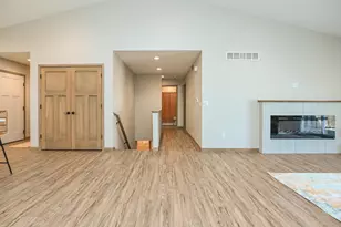 420 Prairie Way, Wrightstown, WI 54180 - Photo 22
