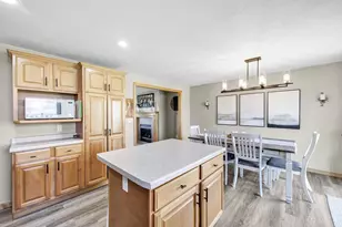 2159 Verlin Rd, Green Bay, WI 54311 - Photo 2