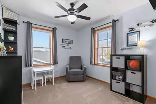 223 Allen Ave, Oshkosh, WI 54901 - Photo 14