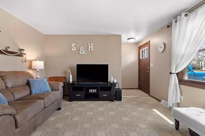2589 Van Beek Road, Green Bay, WI 54311 - Photo 2