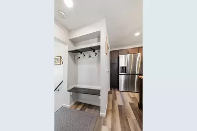 105 W 6th Street, Kaukauna, WI 54130 - Photo 10