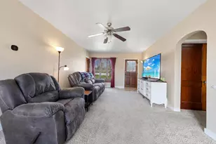 1033 Mather St, Green Bay, WI 54303 - Photo 6
