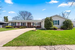 1708 Birchwood Ave, Appleton, WI 54914 - Photo 2