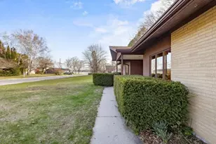729 12th Ave, Sturgeon Bay, WI 54235 - Photo 4