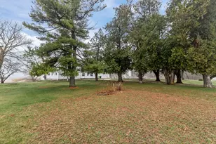 W907 Foundry Rd, New Holstein, WI 53061 - Photo 28