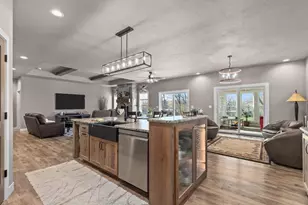 W881 Summit Ct, Green Lake, WI 54941 - Photo 18