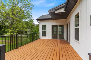 W881 Summit Ct, Green Lake, WI 54941 - Photo 6