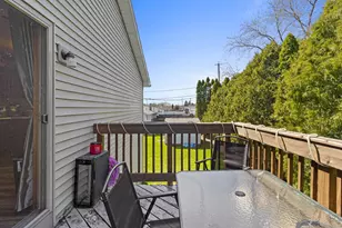 1395 Inverness Ln, Neenah, WI 54956 - Photo 52