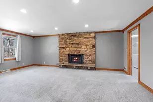 383 Swiss Hill Dr, Green Bay, WI 54302 - Photo 30