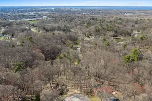 383 Swiss Hill Dr, Green Bay, WI 54302 - Photo 80