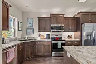 1210 Cameron Cir, Neenah, WI 54956 - Photo 12