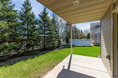 1210 Cameron Circle, Neenah, WI 54956 - Photo 32