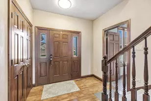 3373 Langdon St, Green Bay, WI 54311 - Photo 6
