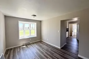 930 Randall St, Shawano, WI 54166 - Photo 10