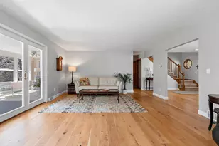 1171 Thunderbyrd Ct, Green Bay, WI 54313 - Photo 8