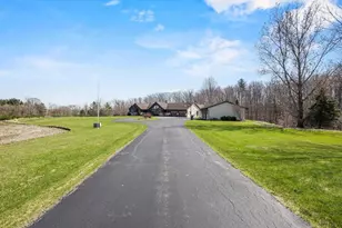 4946 Denmark Rd, Denmark, WI 54208 - Photo 2