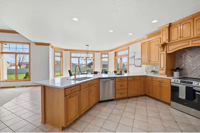 1529 Silver Maple Drive, De Pere, WI 54115 - Photo 12