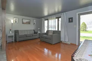 1593 Bond Ct, Green Bay, WI 54303 - Photo 10