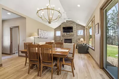 N2393 Maloney Road, Kaukauna, WI 54130 - Photo 8