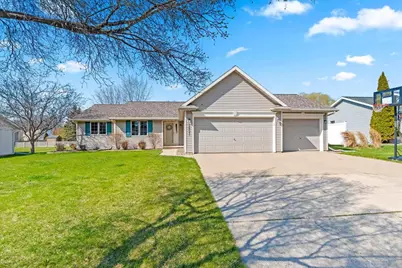 2621 Greenbrier Road, Green Bay, WI 54311 - Photo 1