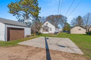 215 Union St, Shawano, WI 54166 - Photo 32