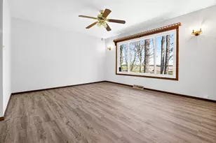 W7975 Treptow Ln, Eldorado, WI 54932 - Photo 6