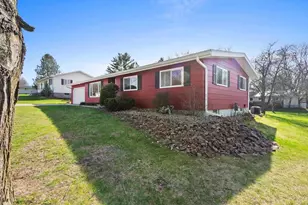 1355 Zingler Ave, Shawano, WI 54166 - Photo 2