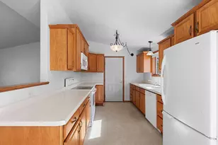 1355 Zingler Ave, Shawano, WI 54166 - Photo 8
