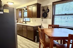 1225 Delray Dr, Green Bay, WI 54304 - Photo 4